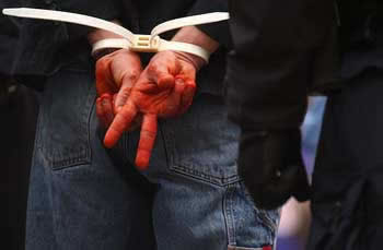 یکی از دستگیر شدگان در اعتراضات 13 آبان